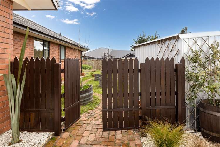 7 Dakota Place Burleigh_28