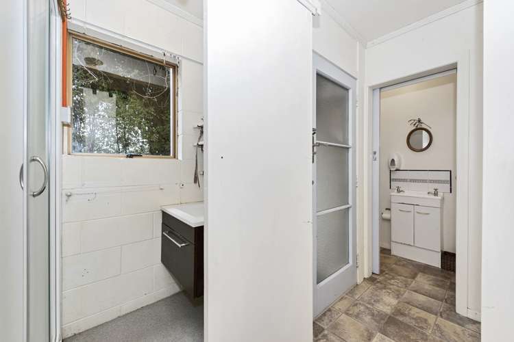 3 Queenwood Avenue Queenwood_18