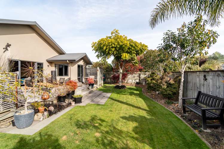 47 Otia Drive Richmond_12