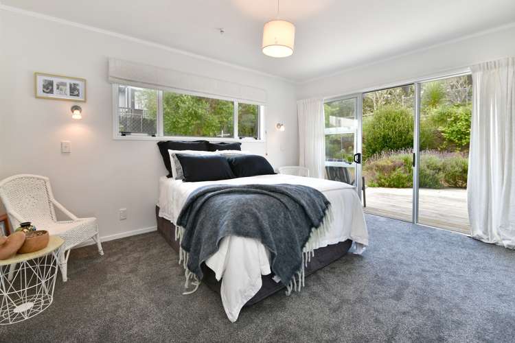 4 Claude Road Stanmore Bay_17