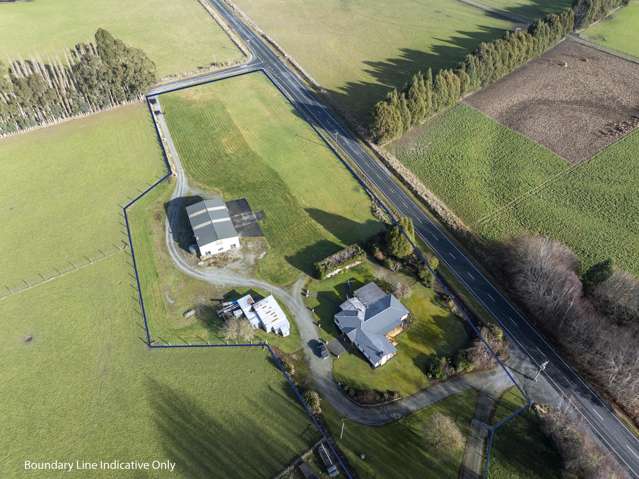 Appealing Lifestyle Property With 12x24 Hangar!