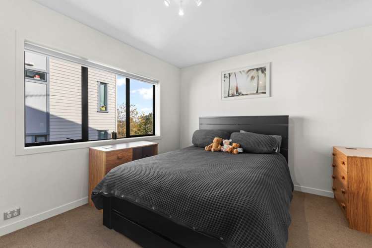 86 Norwood Drive Flat Bush_6