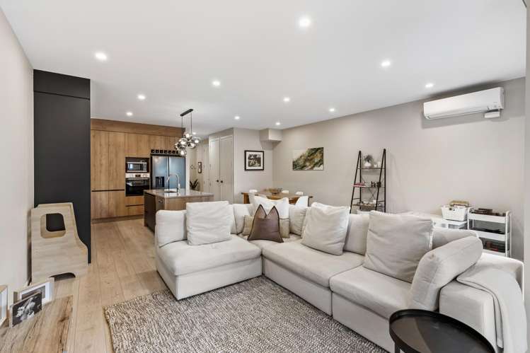 48 Glidepath Road Hobsonville_9