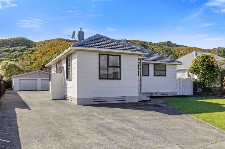 104 Hewer Crescent Naenae_12