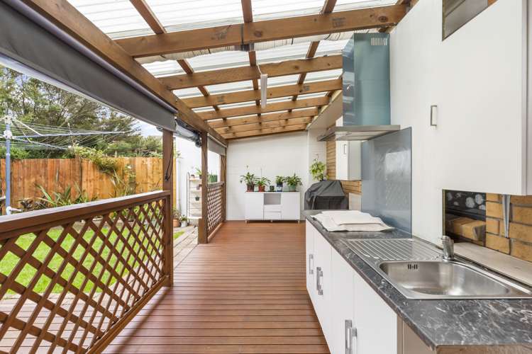 13 Pyramid Place Glen Eden_28