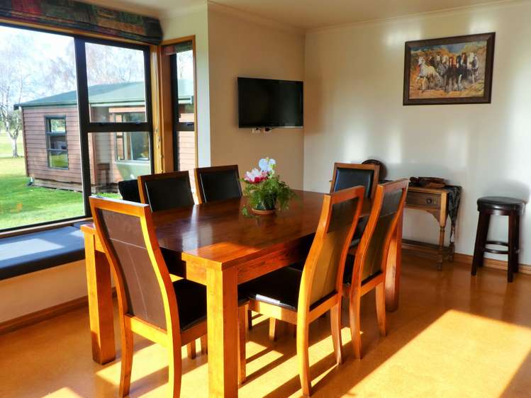 255 Te Anau Mossburn Highway Te Anau_9