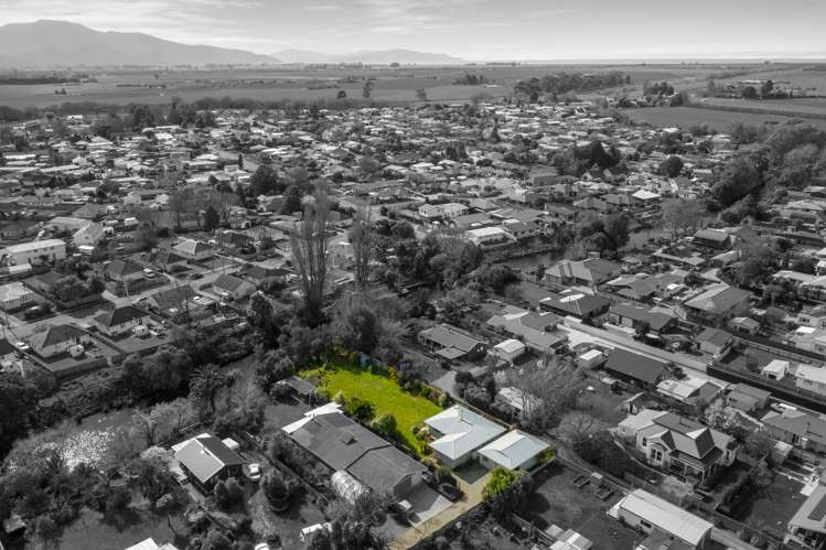 33c Dillons Point Road Islington_19