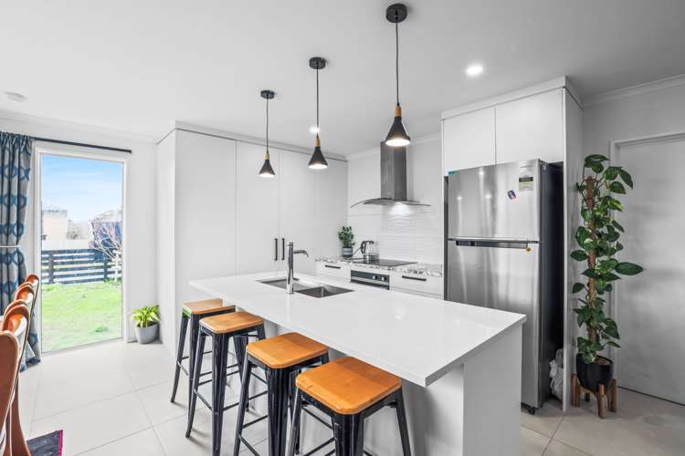 25 Arabella Crescent Yaldhurst_5