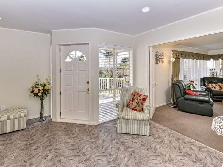 22 Silkwood Grove Totara Heights_21