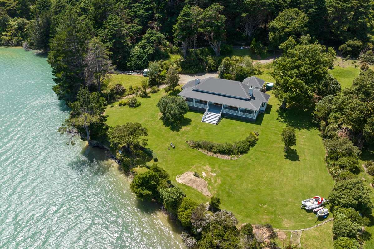 5495 Kenepuru Road, Waitaria Bay_2