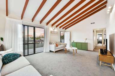 25 Broadfield Street_2