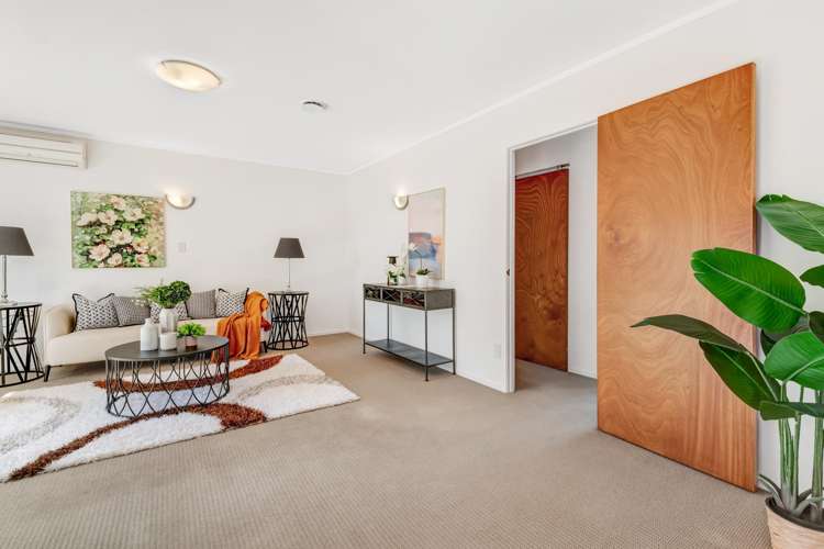 5b Melanie Place Orewa_10