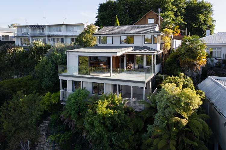 1202 Victoria Street Whitiora_2