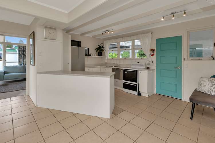 20 Carlton Crescent Kamo_9