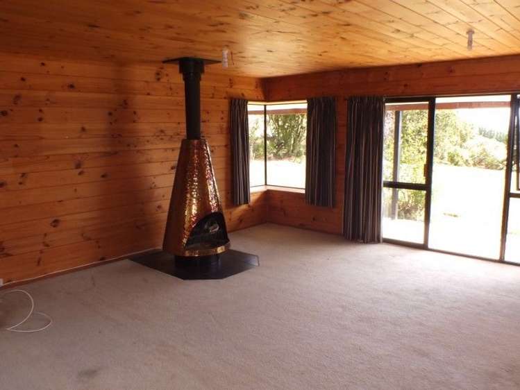 216 Broxton Road MacDonald Downs_22