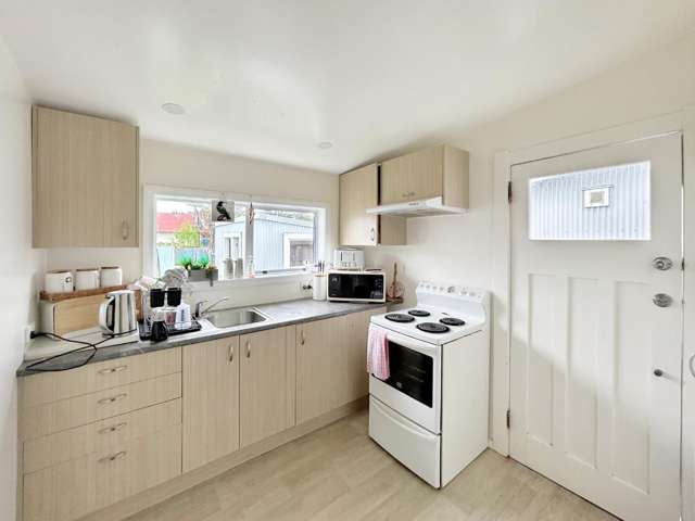 77 Bell Street 1235_1