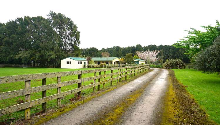 222 Bruce Road Levin_26