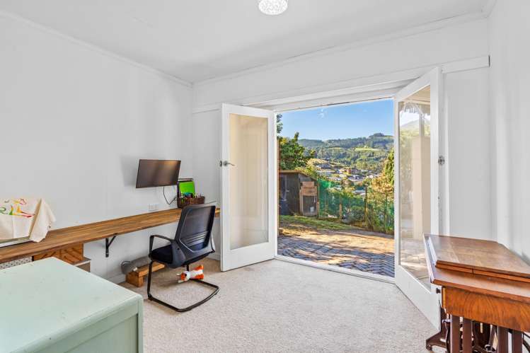 13 Delphic Street Sawyers Bay_19