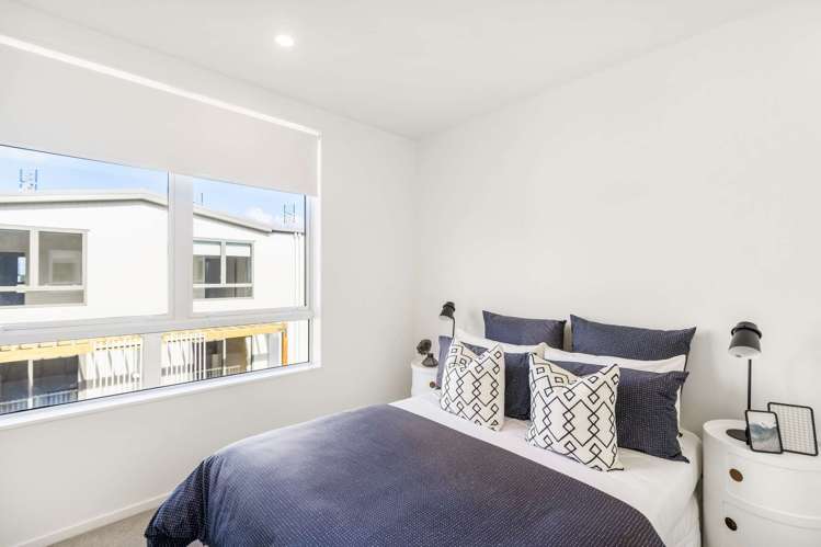 13/2 Moor Avenue Te Atatu Peninsula_14