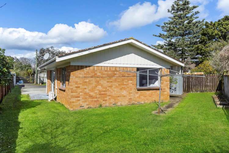 1/9 William Avenue Manurewa_11