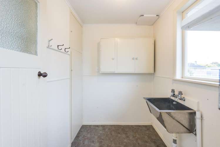 6 Edinburgh Street Feilding_10