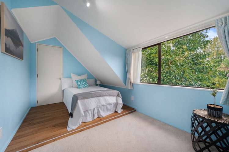 68A & 68B Sayegh Street St Heliers_12