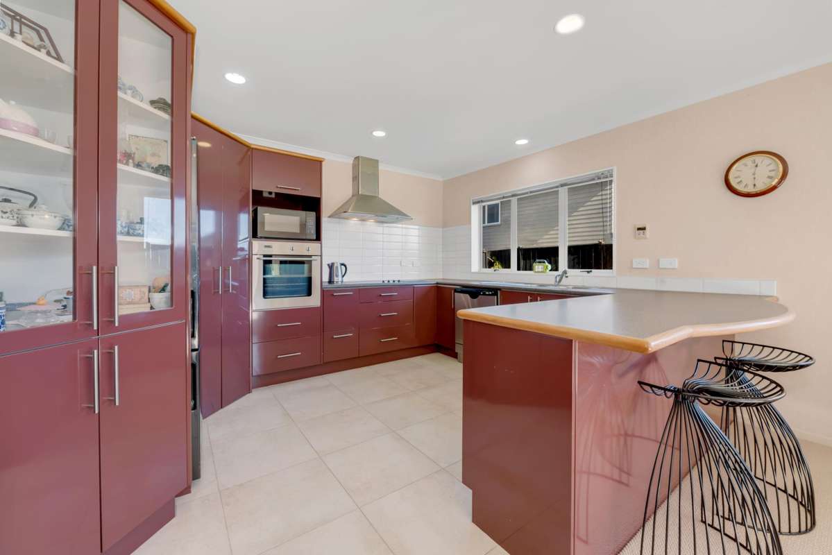 135 Middlefield Drive_4