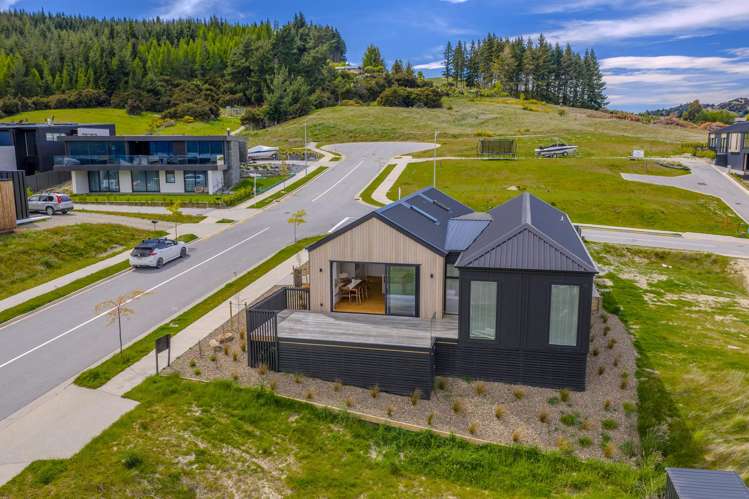 4 Dry Fly Avenue Wanaka_25