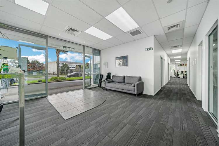 22 Ha Crescent Wiri_5