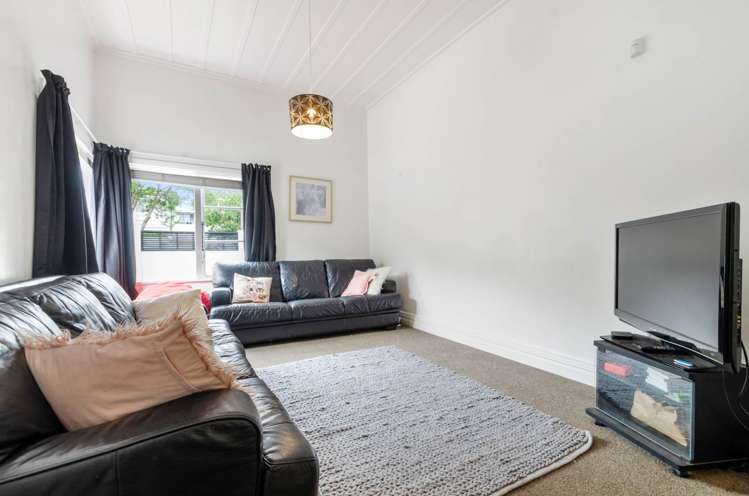 12 Royal Terrace Sandringham_11