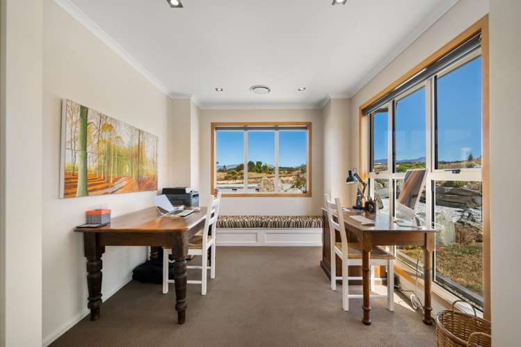 136 Te Awa Road Albert Town_11