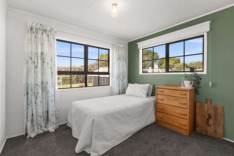 19 Waipureku Street Clive_9