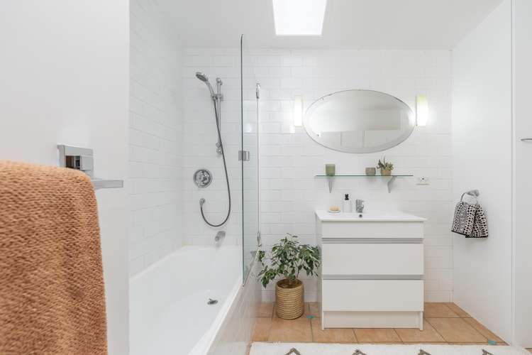 72 Crummer Road Grey Lynn_19