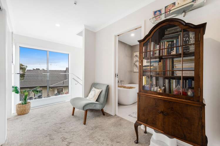 5 Waihanga Way Bucklands Beach_12