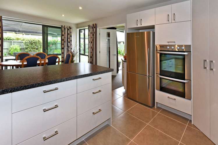 40 Reka Street Parklands_11