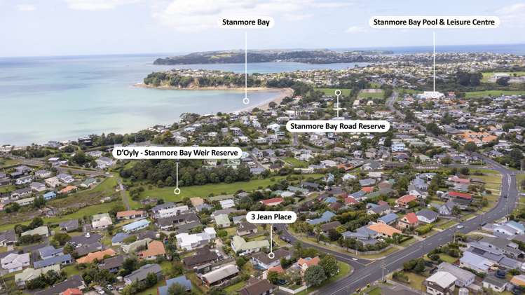 3 Jean Place Stanmore Bay_22