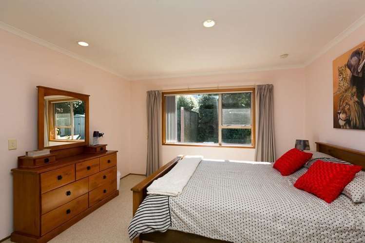 3 Protea Place Bell Block_19