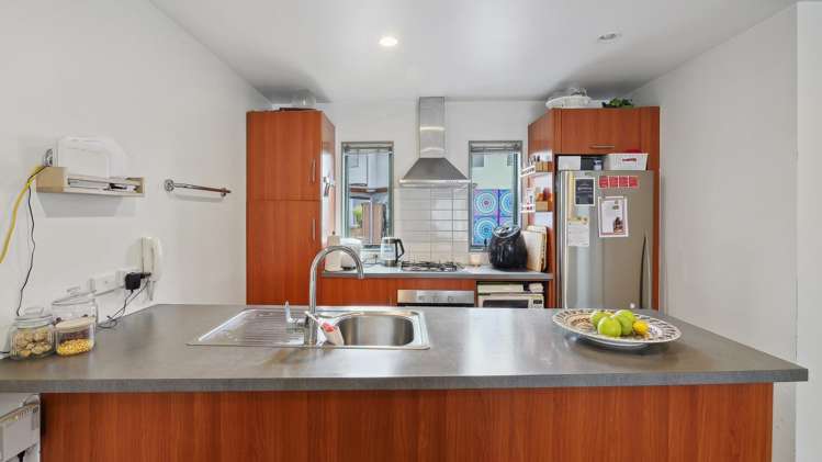 17/42 Holly Street_2