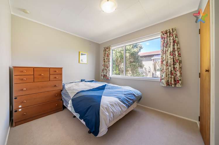 4 Tarras Grove Kelson_9