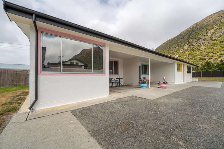 83 Bledisloe Street Kurow_9