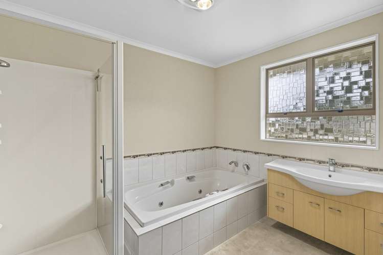 11 The Avenue Paraparaumu Beach_18