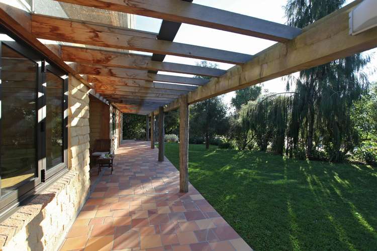 Earth House/3635 Cambridge Road Cambridge_21