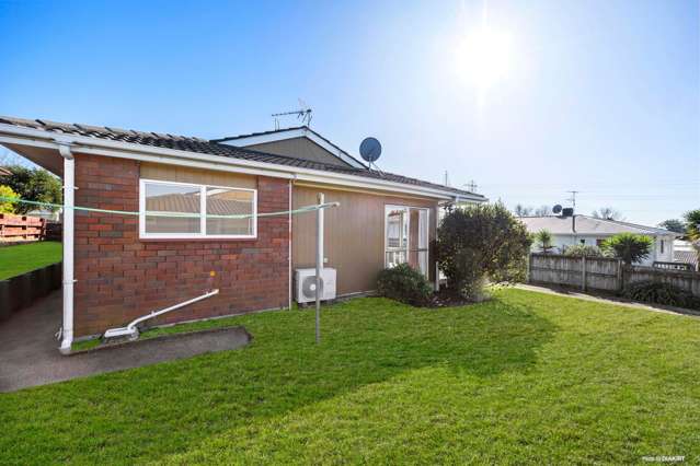 2/113 Lynwood Road New Lynn_2