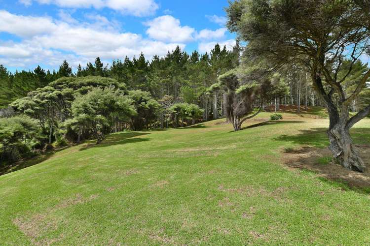 708 Wilson Road South Head_14