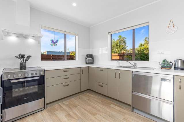 Flat 1/54 Florence Avenue Orewa_2