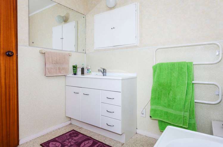 401 Sylvia Road Whangamata_27