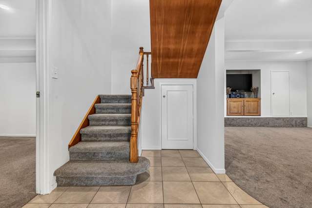2/18A Robson Street Mt Roskill_3