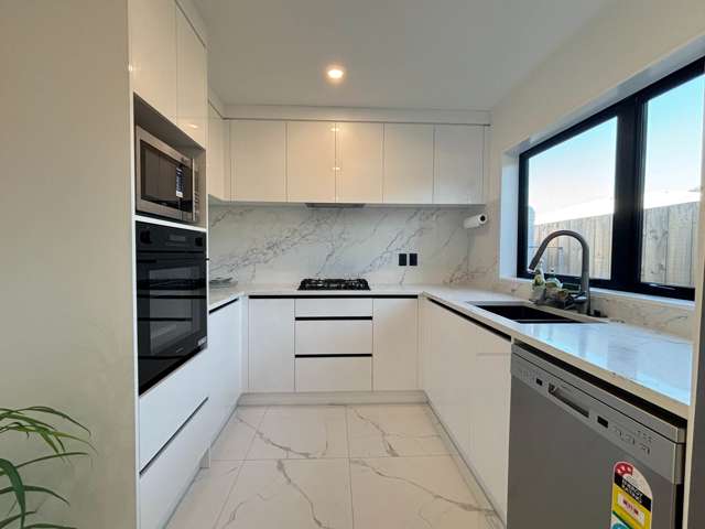 21C Borrowdace Avenue Botany Downs_3