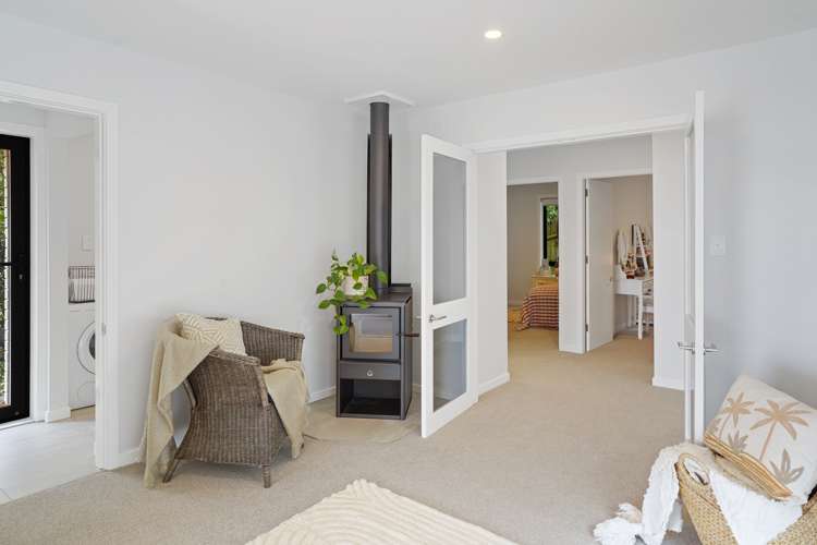 165 Soleares Avenue Mount Pleasant_9