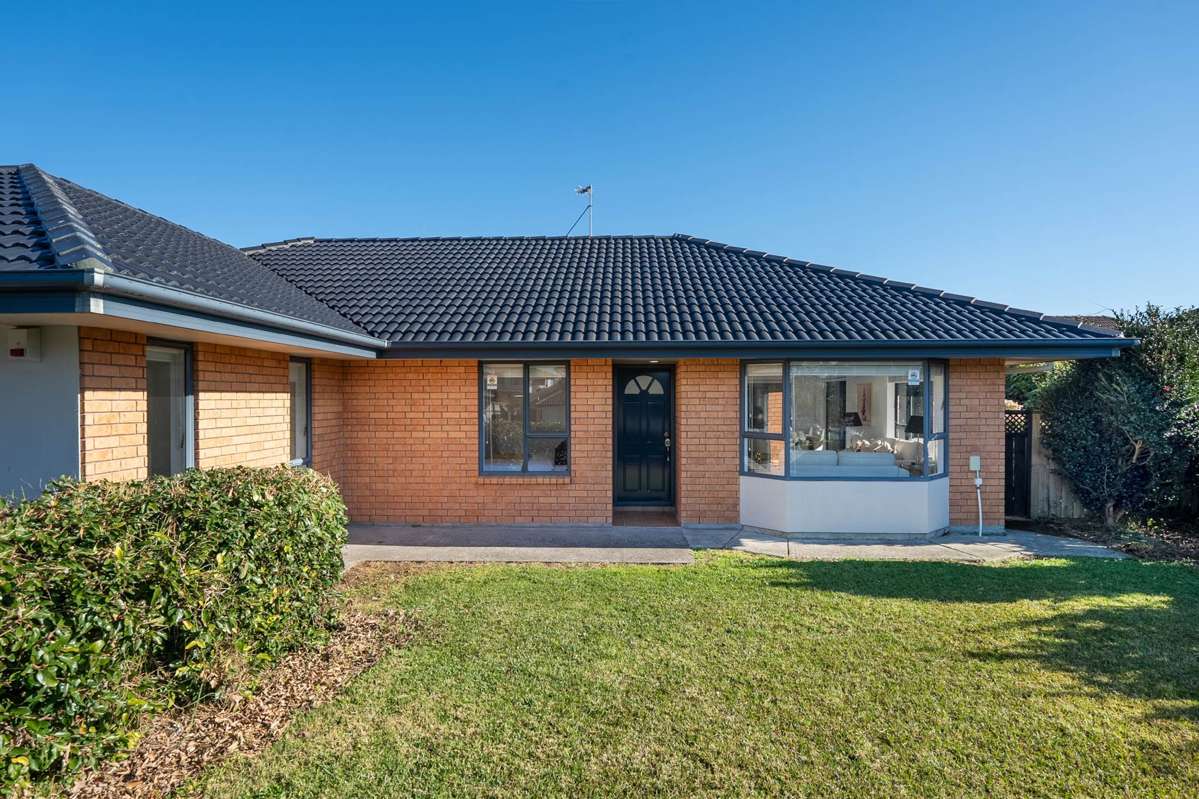 10 Frank Bunce Grove_4